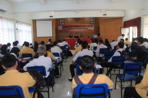 PELATIHAN MANAJEMEN KEPEMIMPINAN DAN ORGANISASI TINGKAT DASAR
